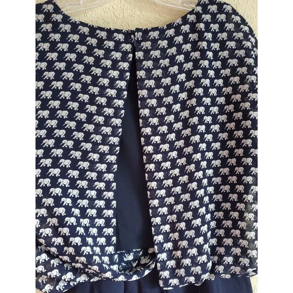 CABI Women's S Top Blue Ole Parade Elephant Wide Waist Band Slit Back Lined 36" - Picture 6 of 8